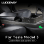 Наклейка под карбон на центральную консоль (комплект) Tesla Model 3 3-0084C